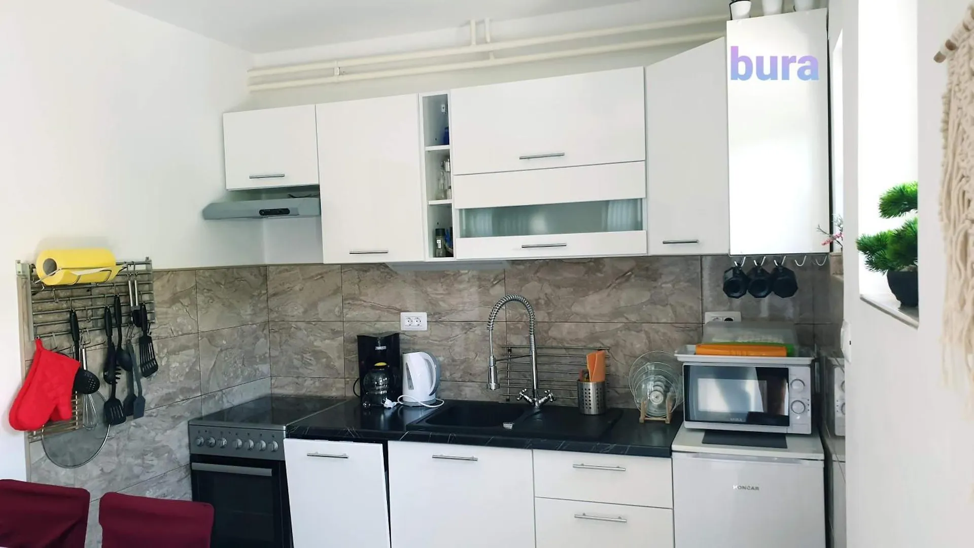 Apartments Bura & Jugo, Cres, Without Stress