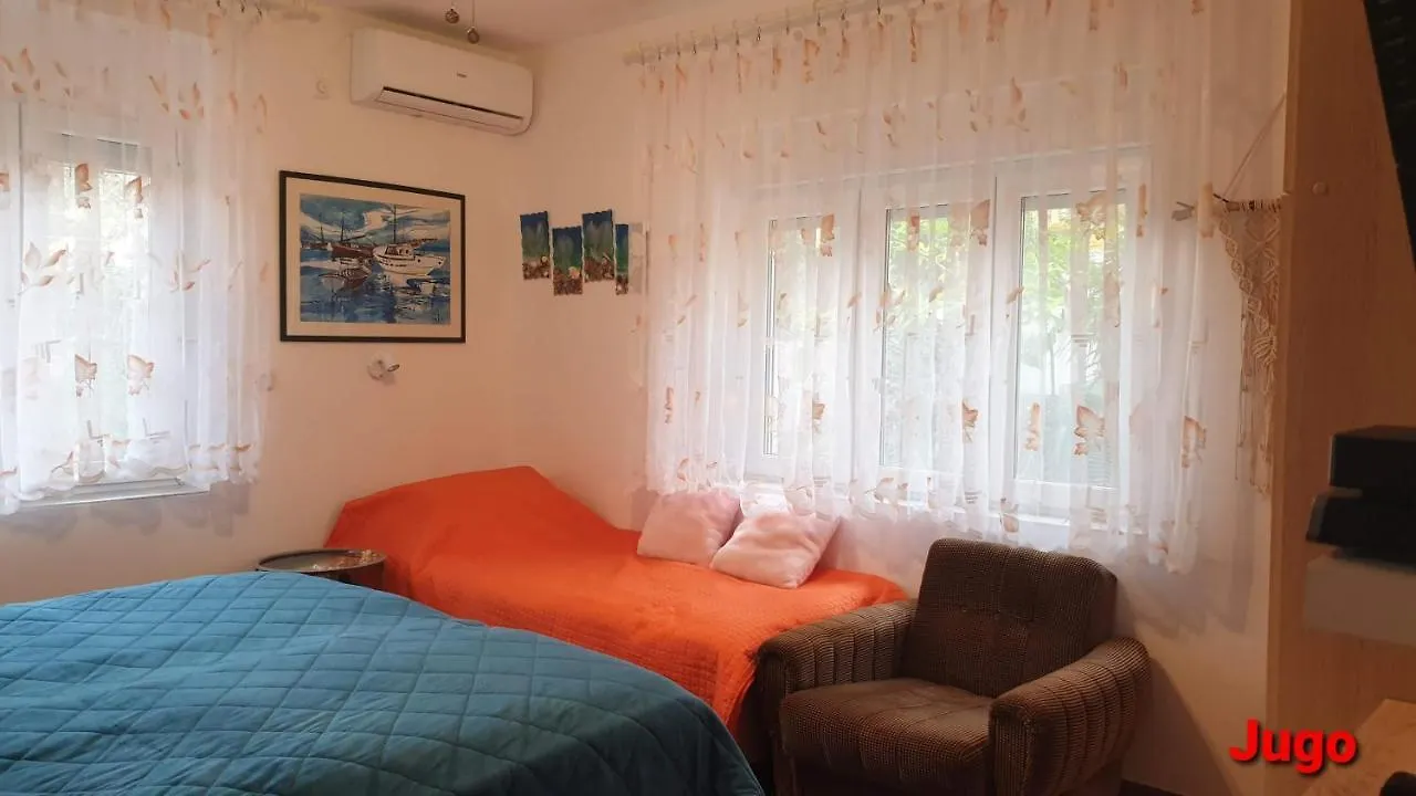 Apartments Bura & Jugo, Cres, Without Stress 0*, Cres Croatie