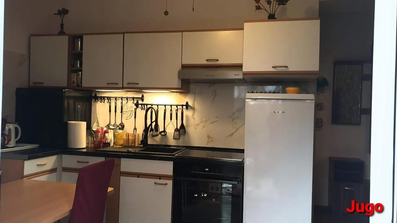 Apartments Bura & Jugo, Cres, Without Stress