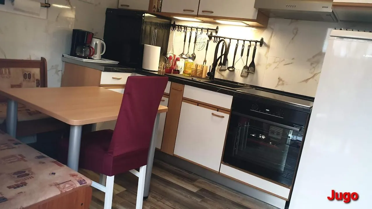 Apartments Bura & Jugo, Cres, Without Stress