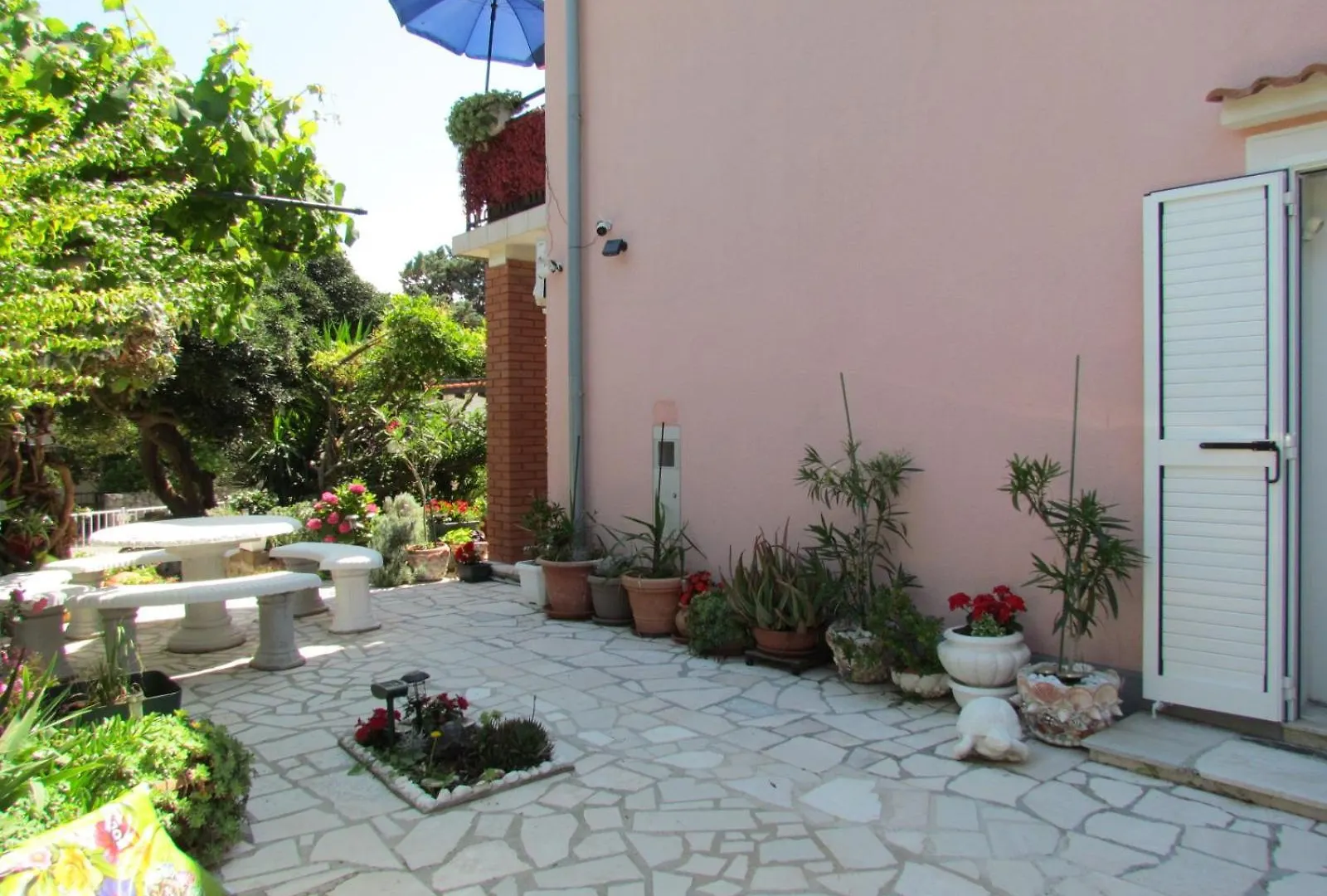 Apartments Bura & Jugo, Cres, Without Stress
